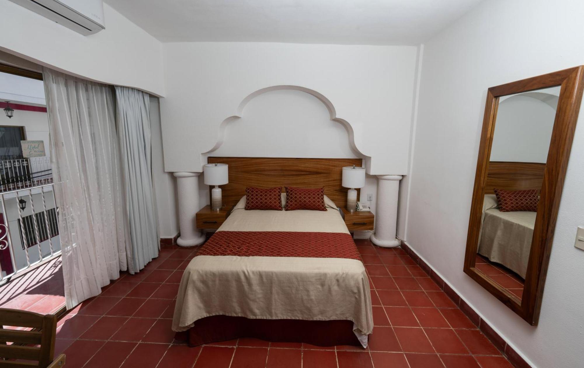 Hotel Encino Malecon Centro Puerto Vallarta Pokoj fotografie